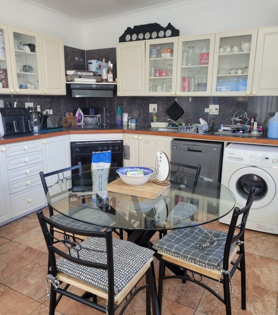 Residential Cleaning Service whatsapp image 2025 09 14 at 11.01.53 (3)