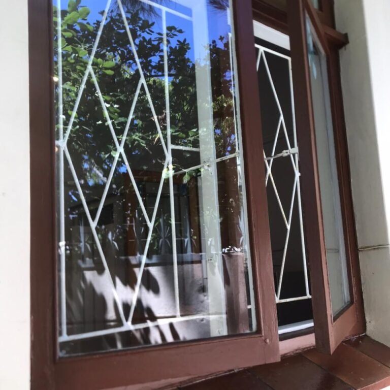 window cleaning services camps bay